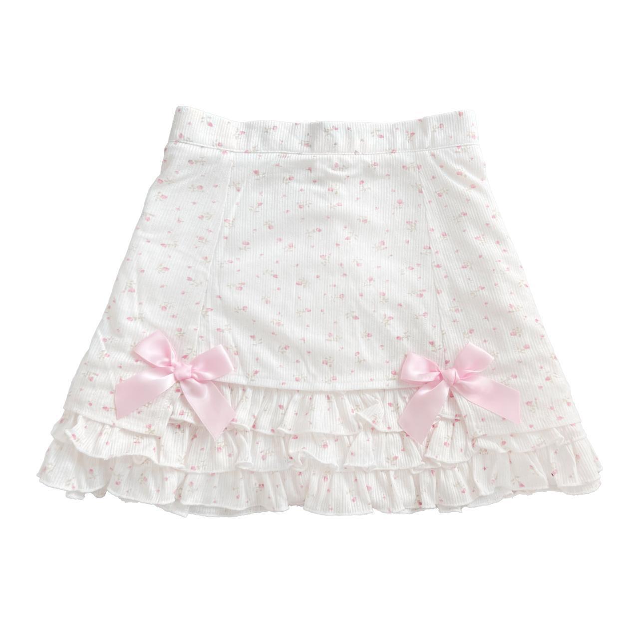 Petite rose skirt